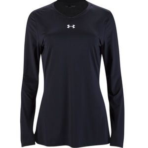 Medium under armour long sleeve black shirt